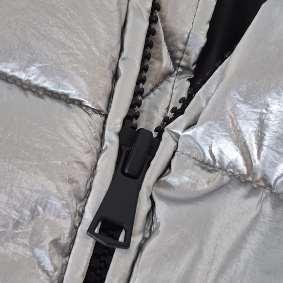 Gap Silver Big Puff Crop Jacket - Size SP - Picture 9 of 16